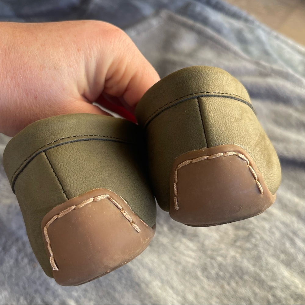 Lucky Brand green leather upper slip on driving loafer - Picture 5 of 8